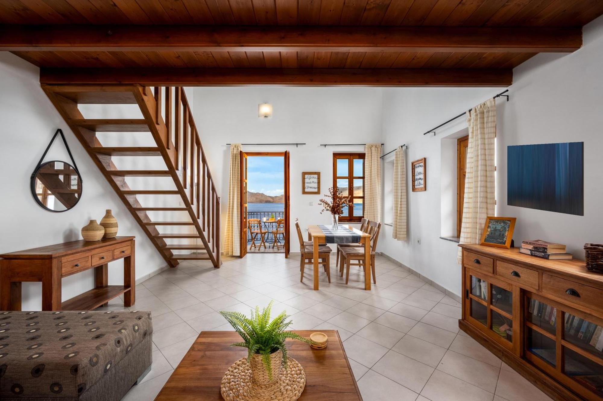 Over The Sea Apartments Сімі Екстер'єр фото