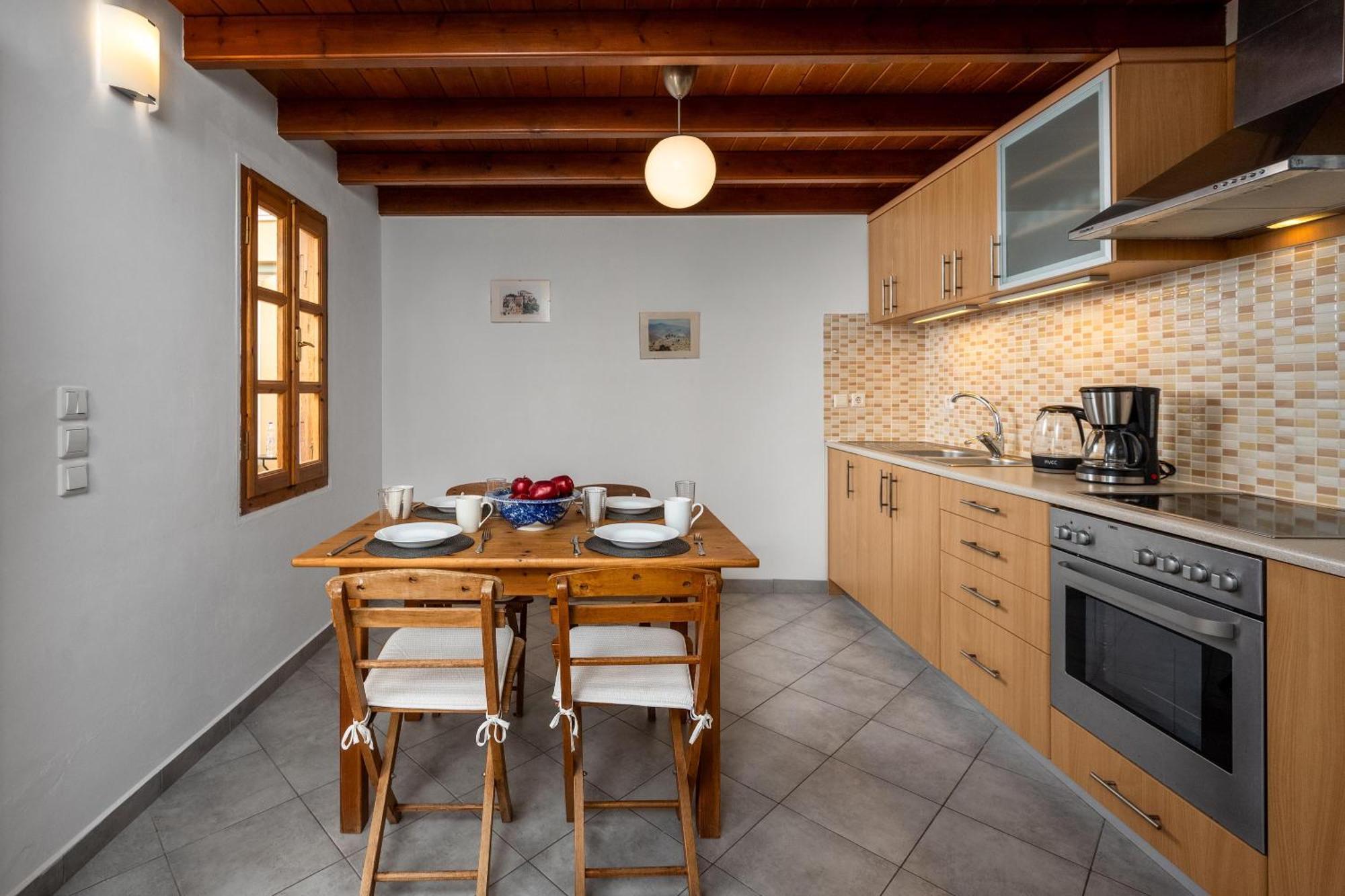 Over The Sea Apartments Сімі Екстер'єр фото