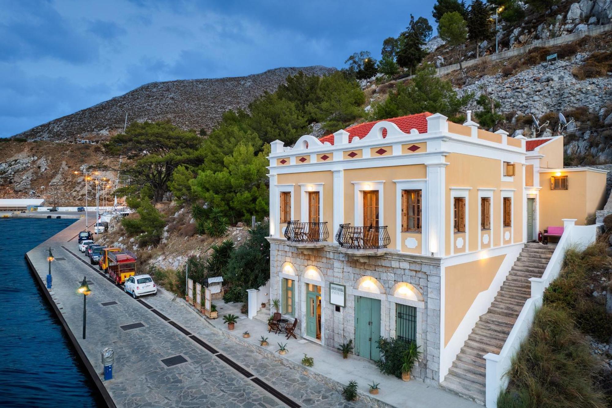 Over The Sea Apartments Сімі Екстер'єр фото